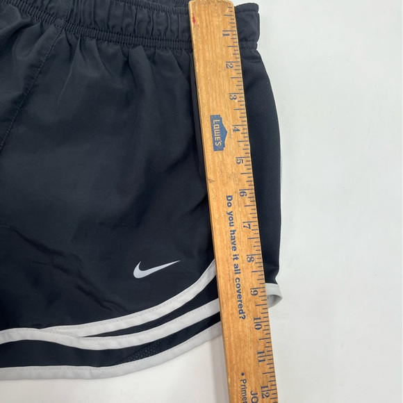 NIKE Shorts Womens XS Black Athletic Midrise - Picture 2 of 6